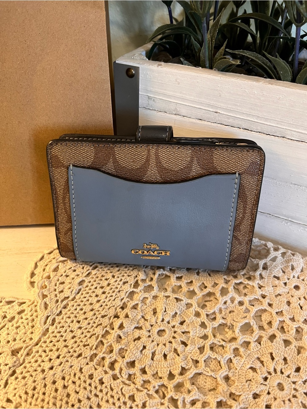 Coach Snap Wallet Signature Coated Canvas w/ front Blue Leather slip pocket